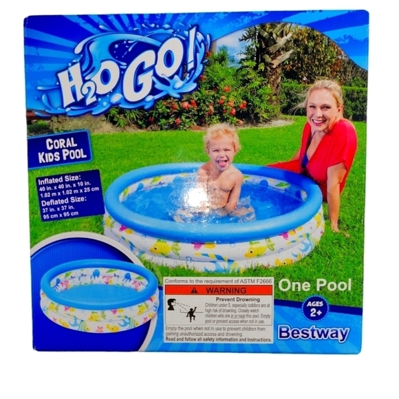 🌞Baby Pool and Summer Fun Bundle. All the fun stuff in one bundle!! 10 items! - Picture 3 of 8